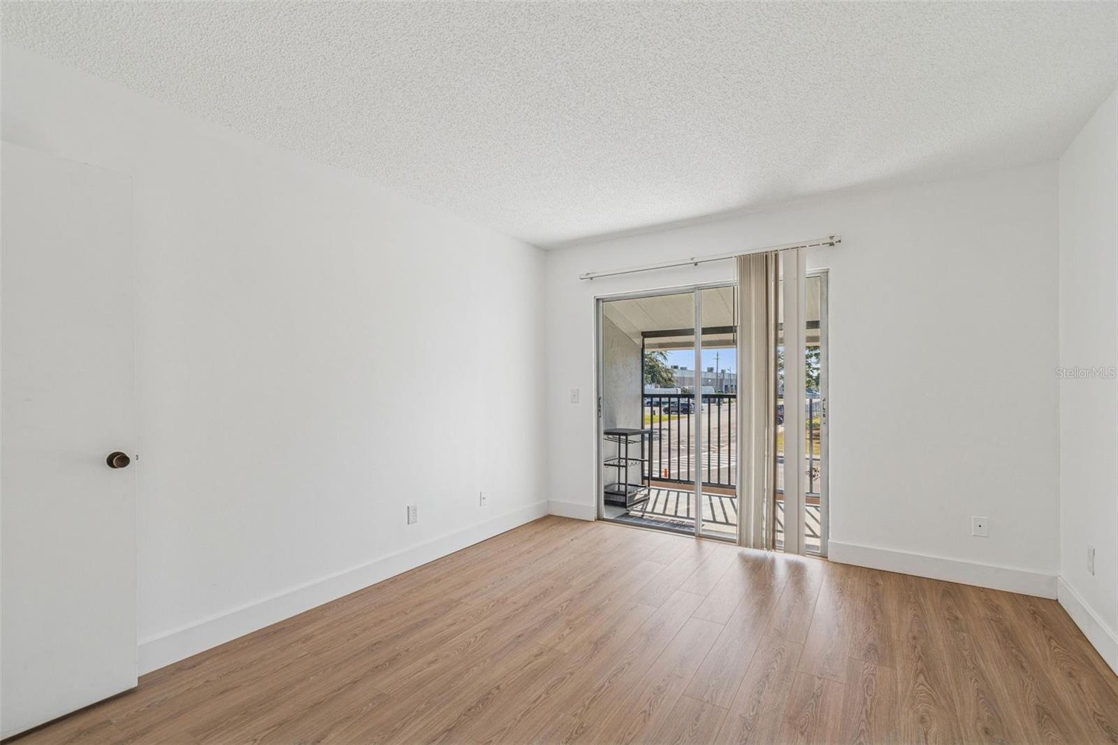 FAIR OAKS SOUTH ONE A CONDOMIN - Residential Lease