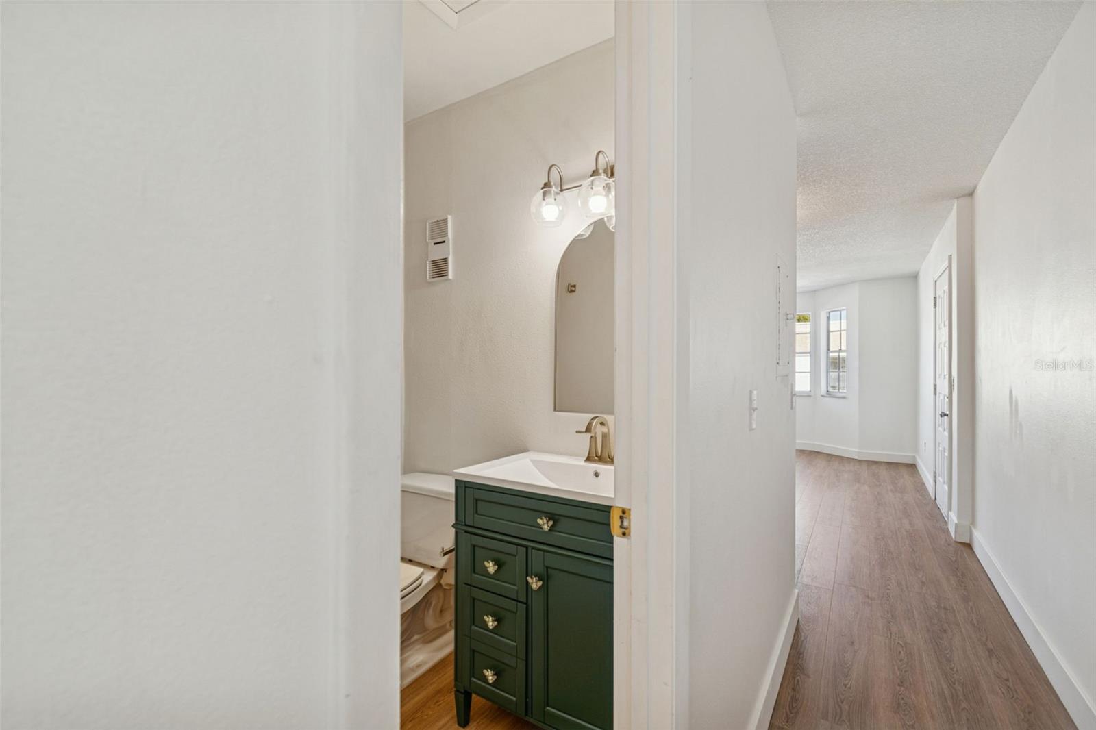 FAIR OAKS SOUTH ONE A CONDOMIN - Residential Lease