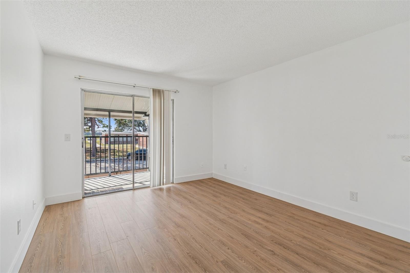 FAIR OAKS SOUTH ONE A CONDOMIN - Residential Lease