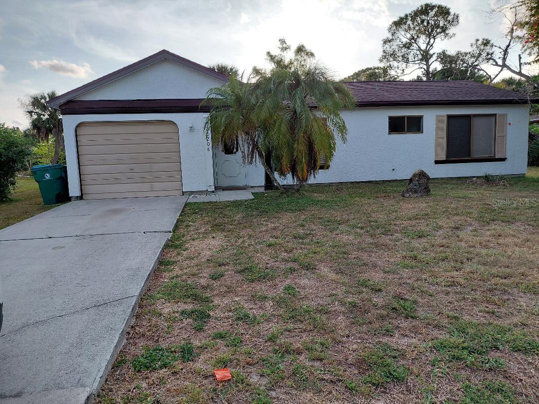 PORT CHARLOTTE SEC 96 01 - Residential Lease