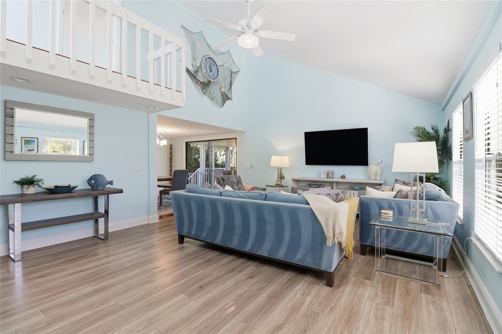 BAY ISLAND PARK - Residential