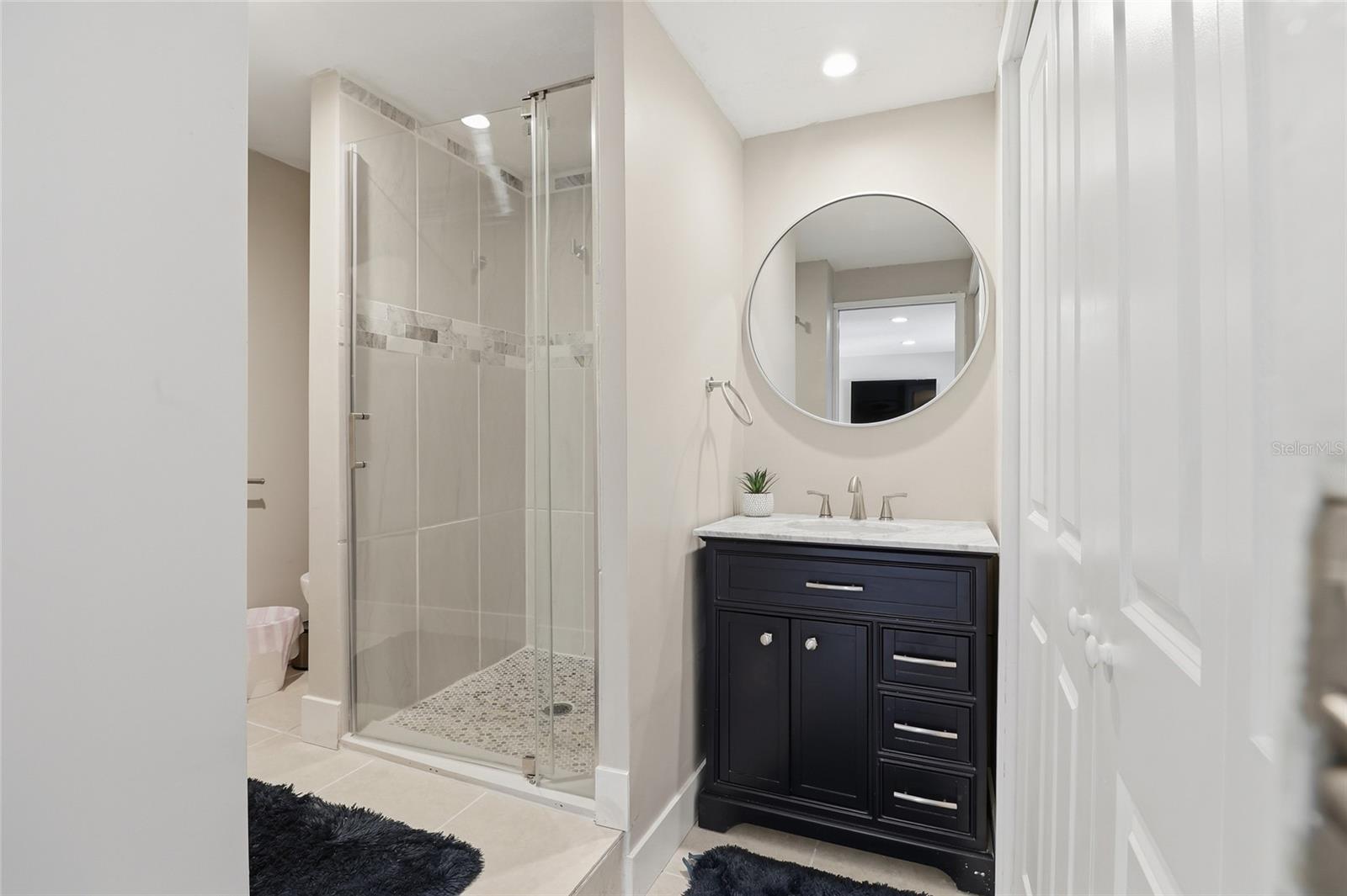 BAY ISLAND PARK - Residential