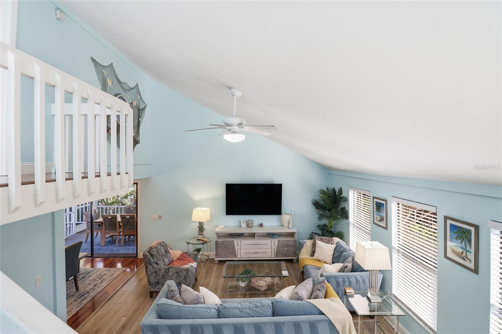 BAY ISLAND PARK - Residential