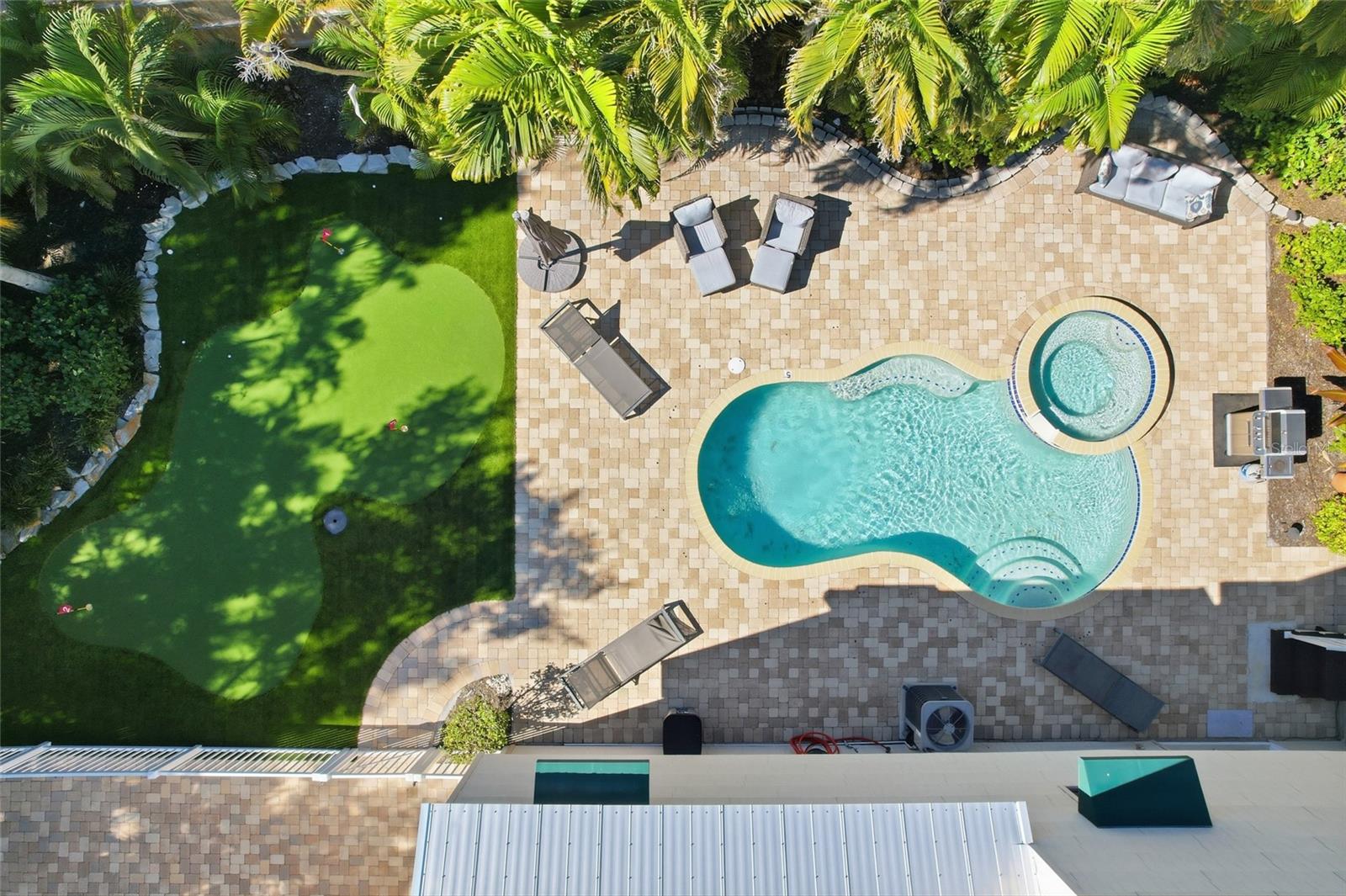 BAY ISLAND PARK - Residential