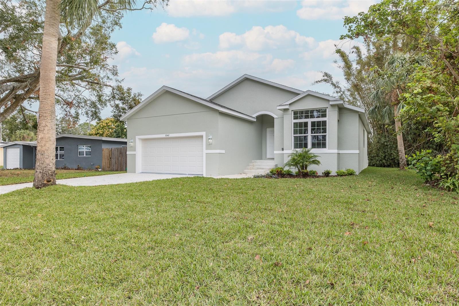 5242 BOUGENVILLE DRIVE