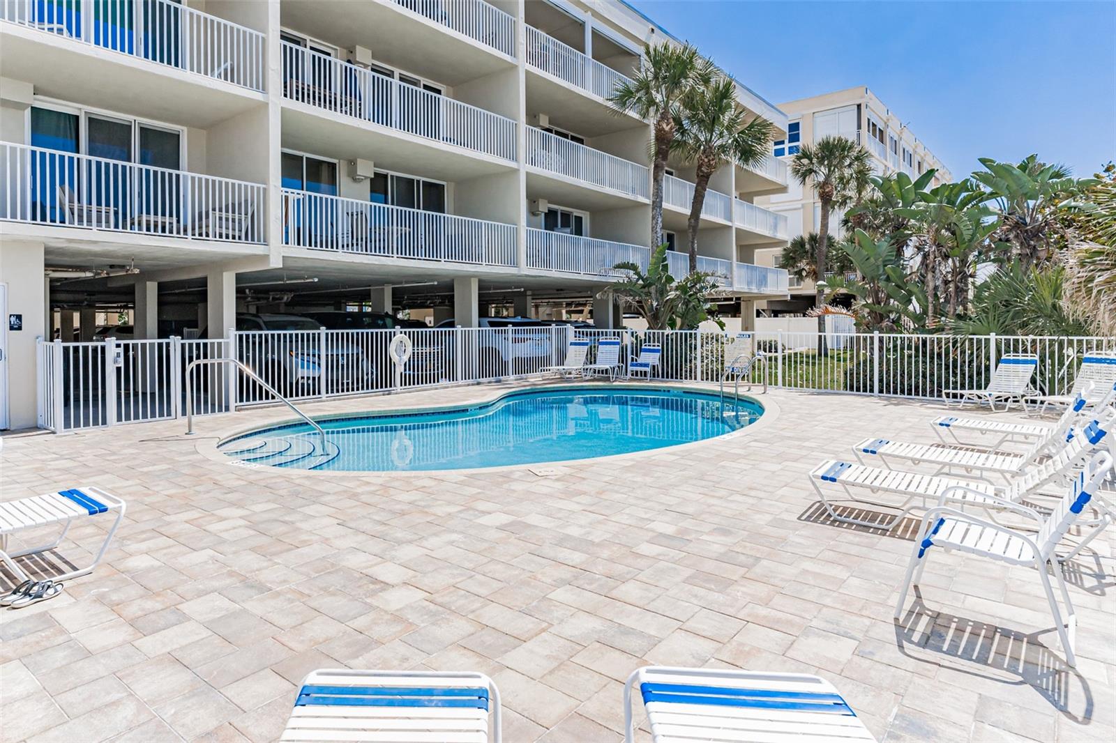 HAMILTON HOUSE ON THE GULF CONDO - Residential