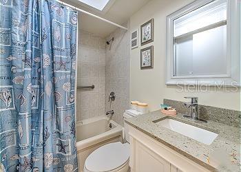 HAMILTON HOUSE ON THE GULF CONDO - Residential