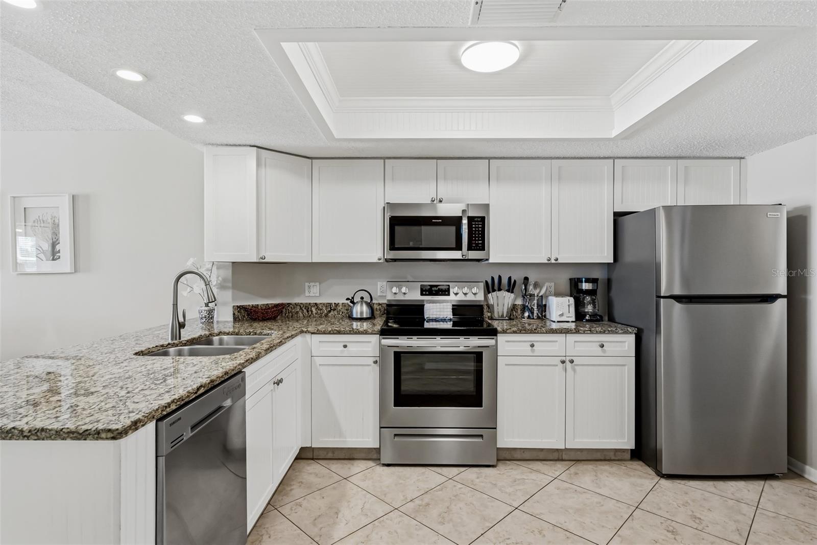 HAMILTON HOUSE ON THE GULF CONDO - Residential