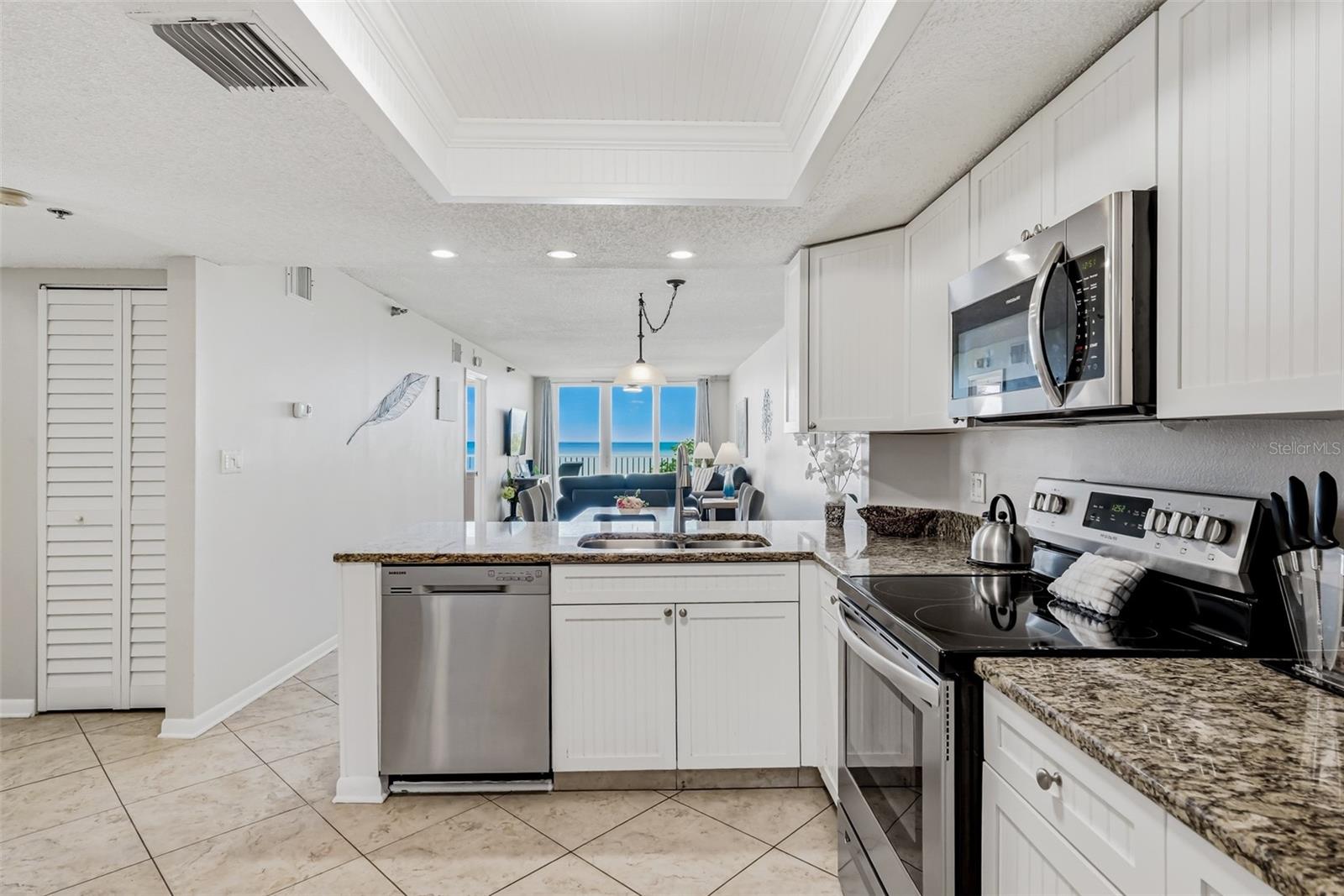 HAMILTON HOUSE ON THE GULF CONDO - Residential