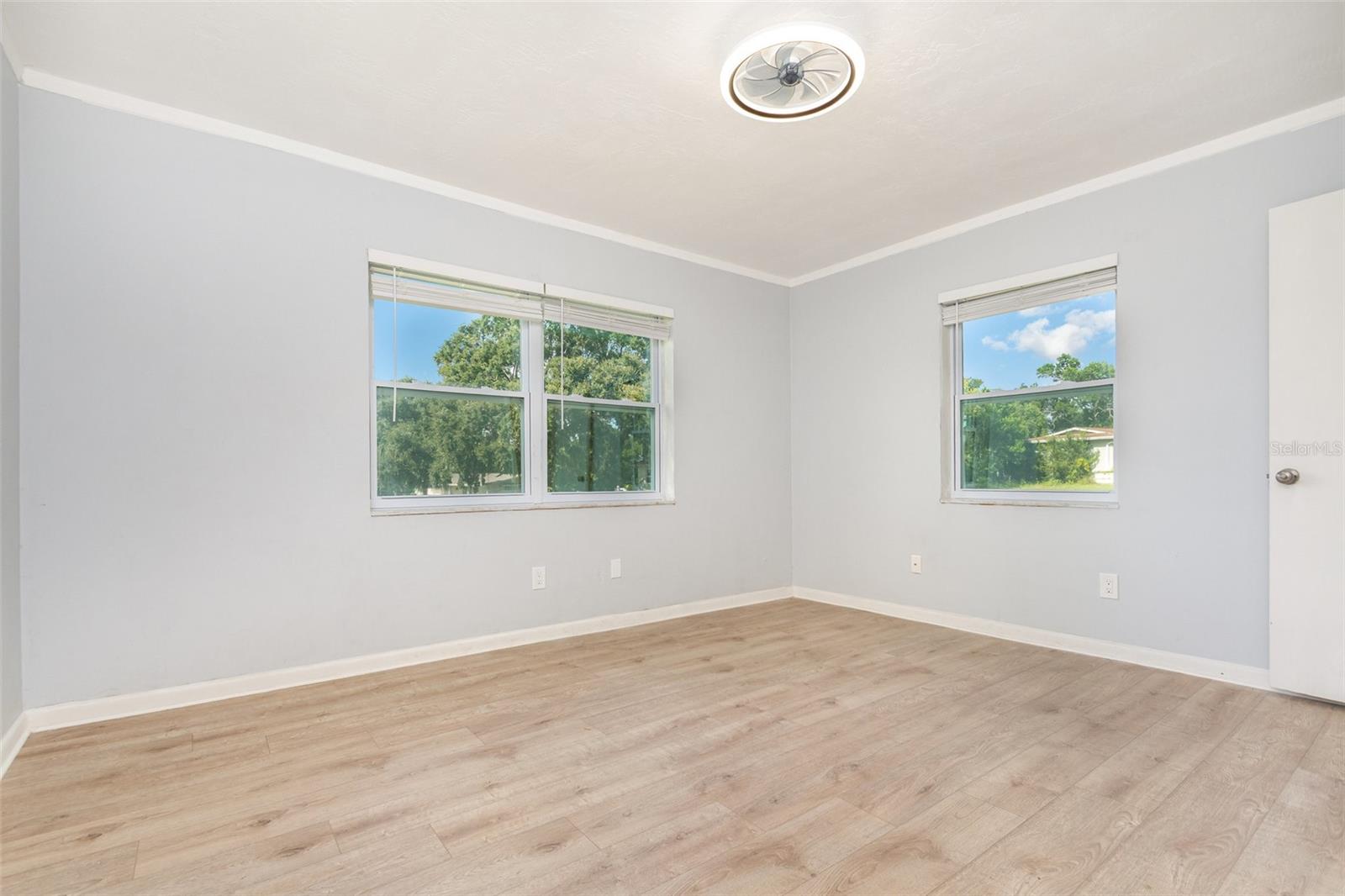 DELTONA LAKES - Residential