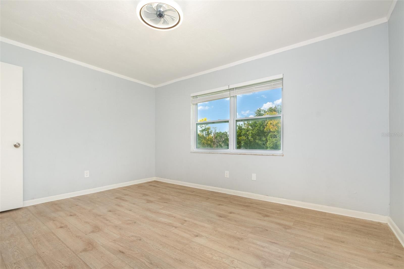 DELTONA LAKES - Residential