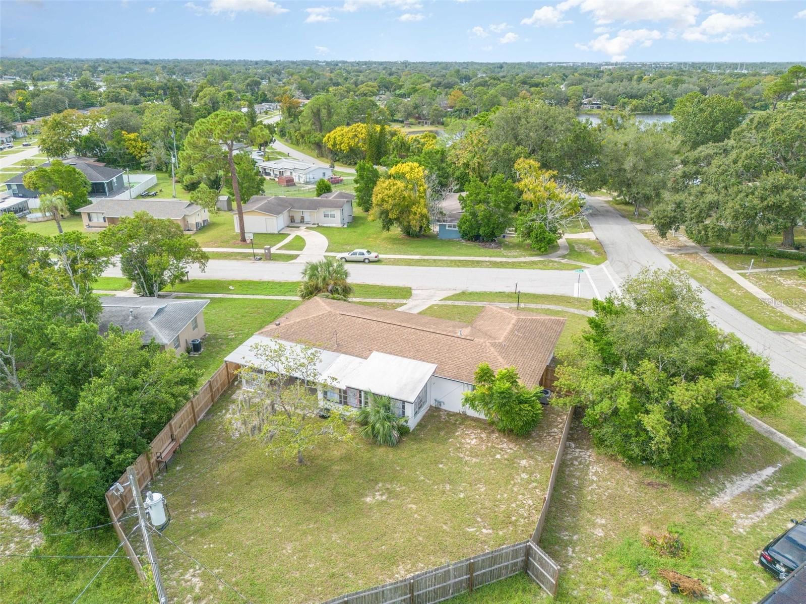 DELTONA LAKES - Residential