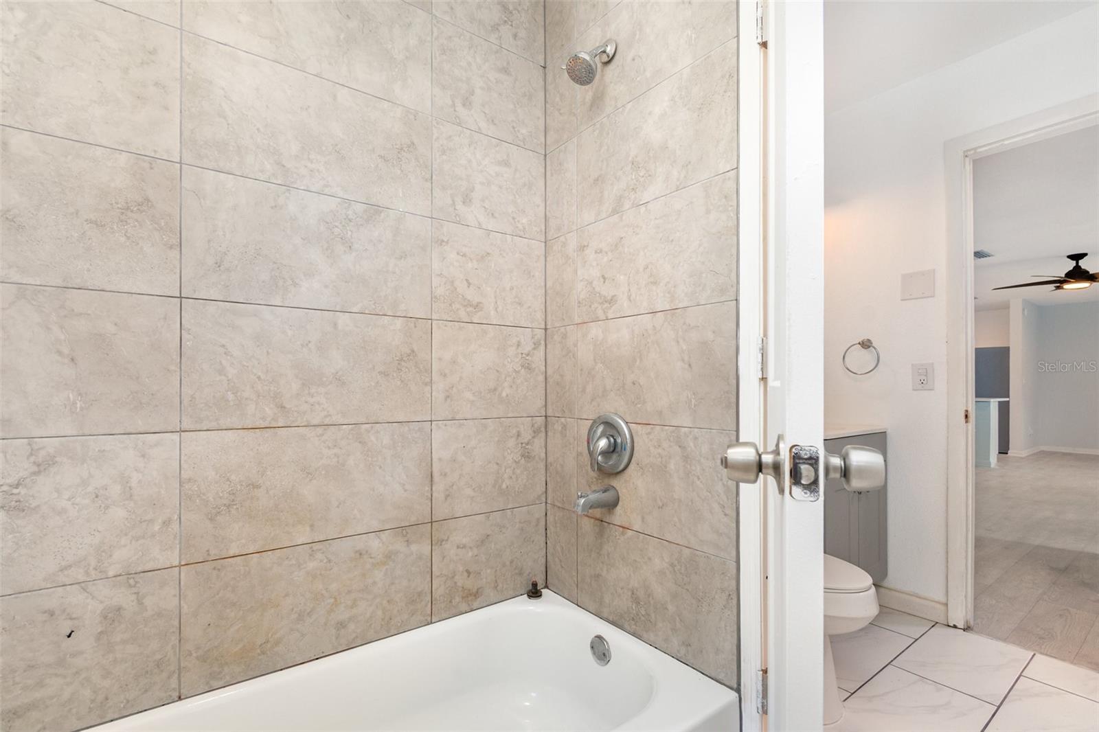 DELTONA LAKES - Residential