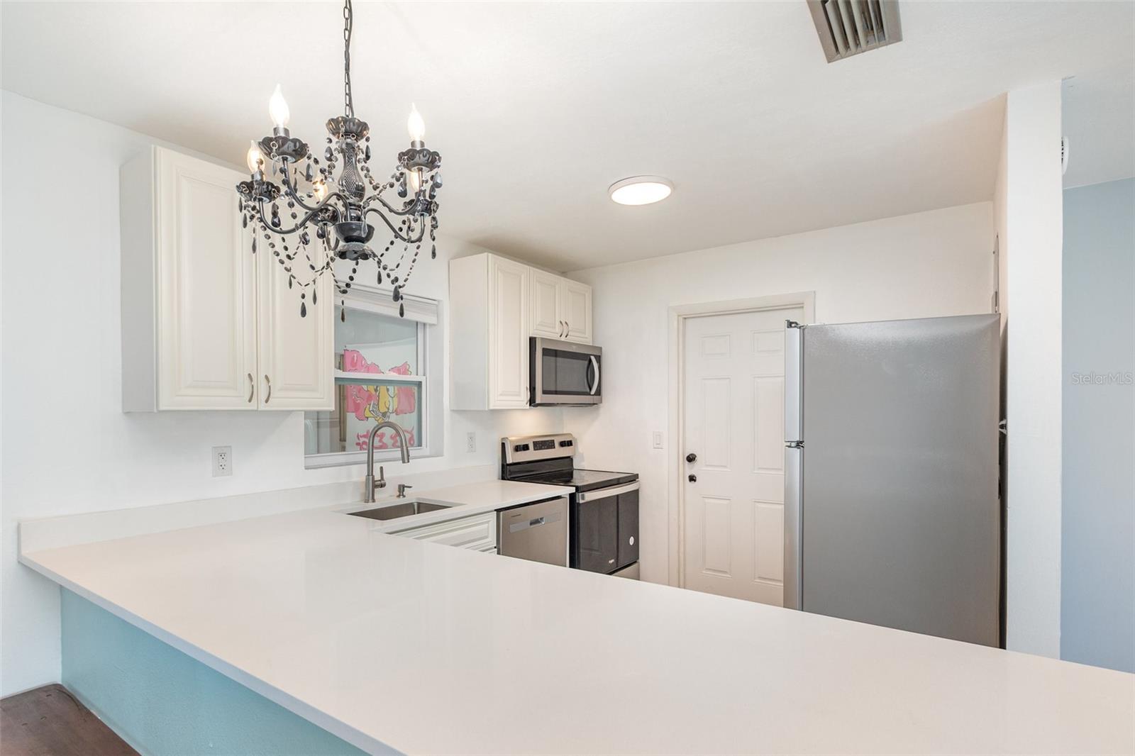 DELTONA LAKES - Residential