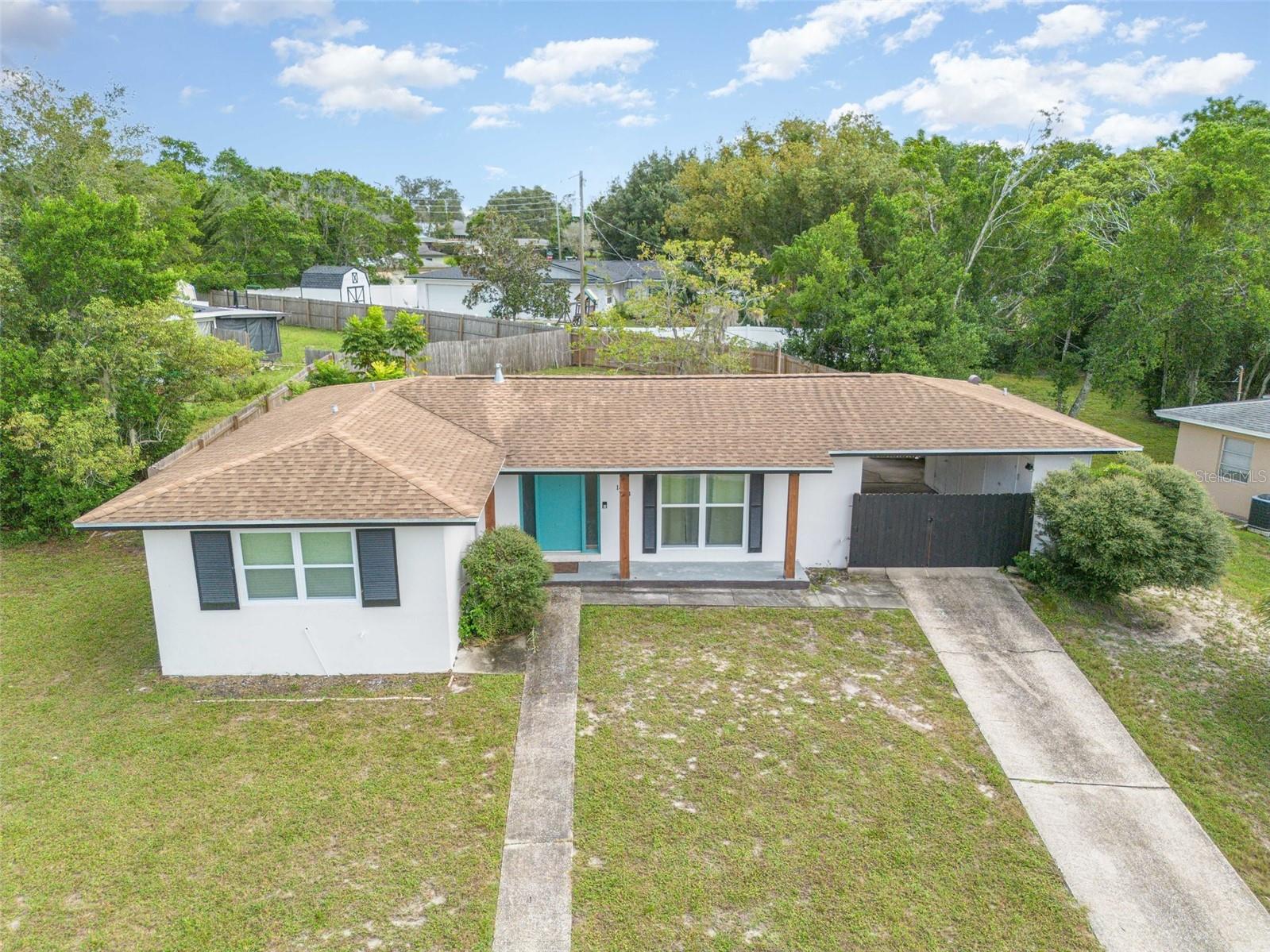 DELTONA LAKES - Residential