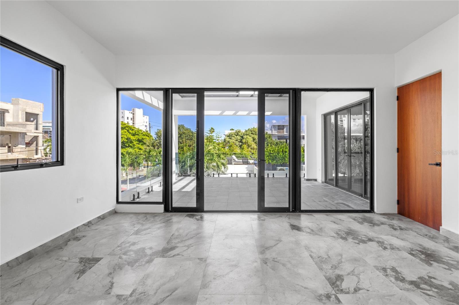 OCEAN PARK - Residential