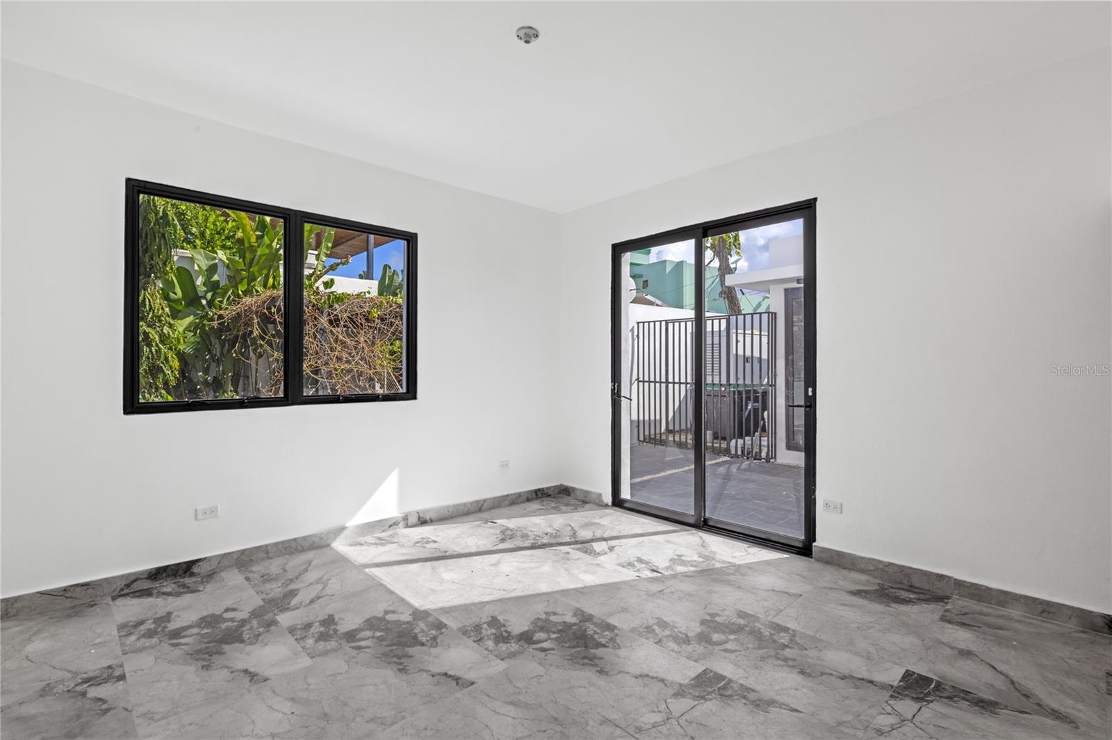 OCEAN PARK - Residential