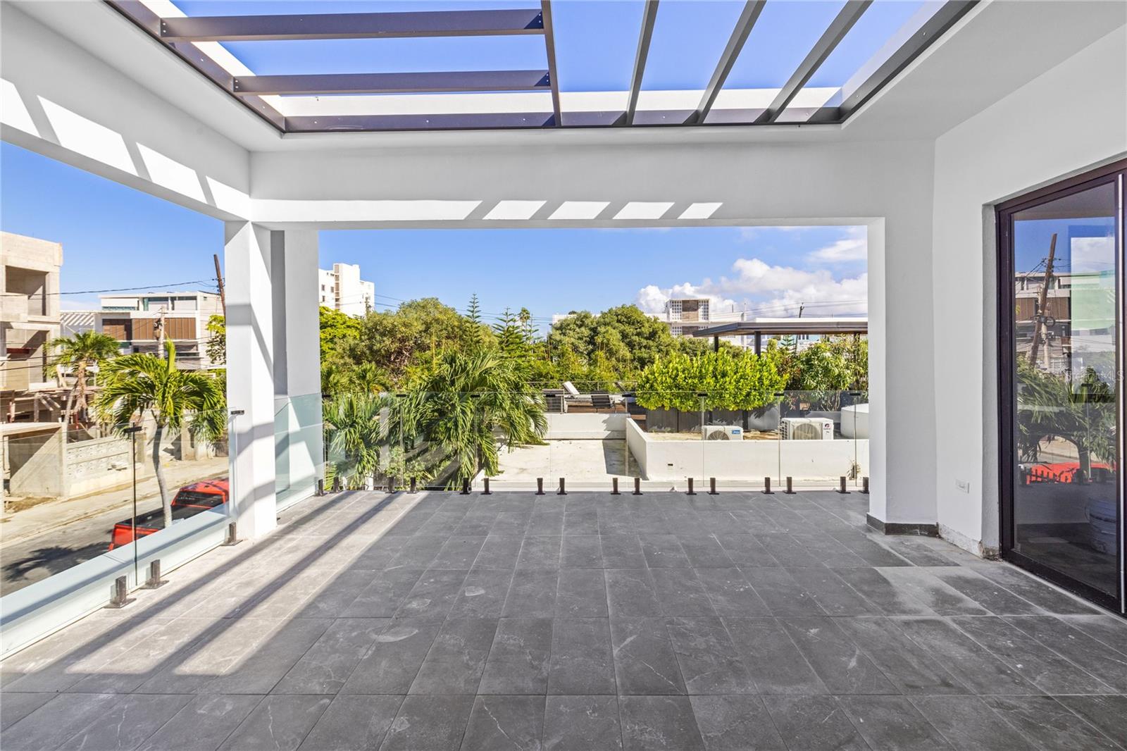 OCEAN PARK - Residential