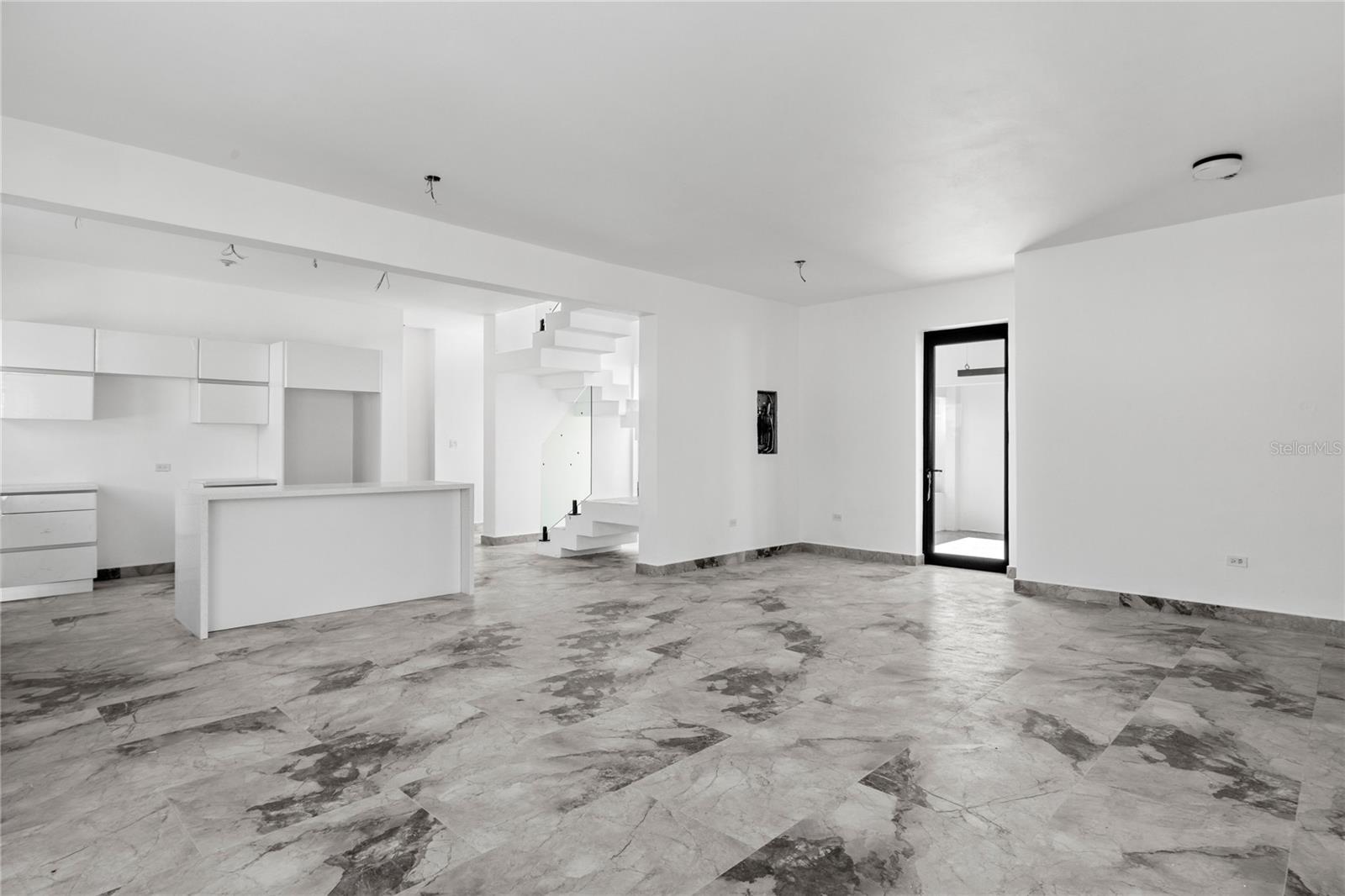 OCEAN PARK - Residential