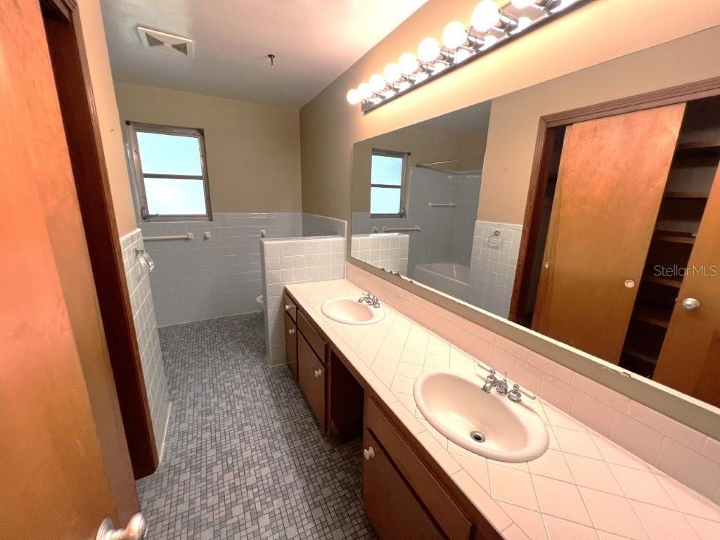ANGLEWOOD REP - Residential