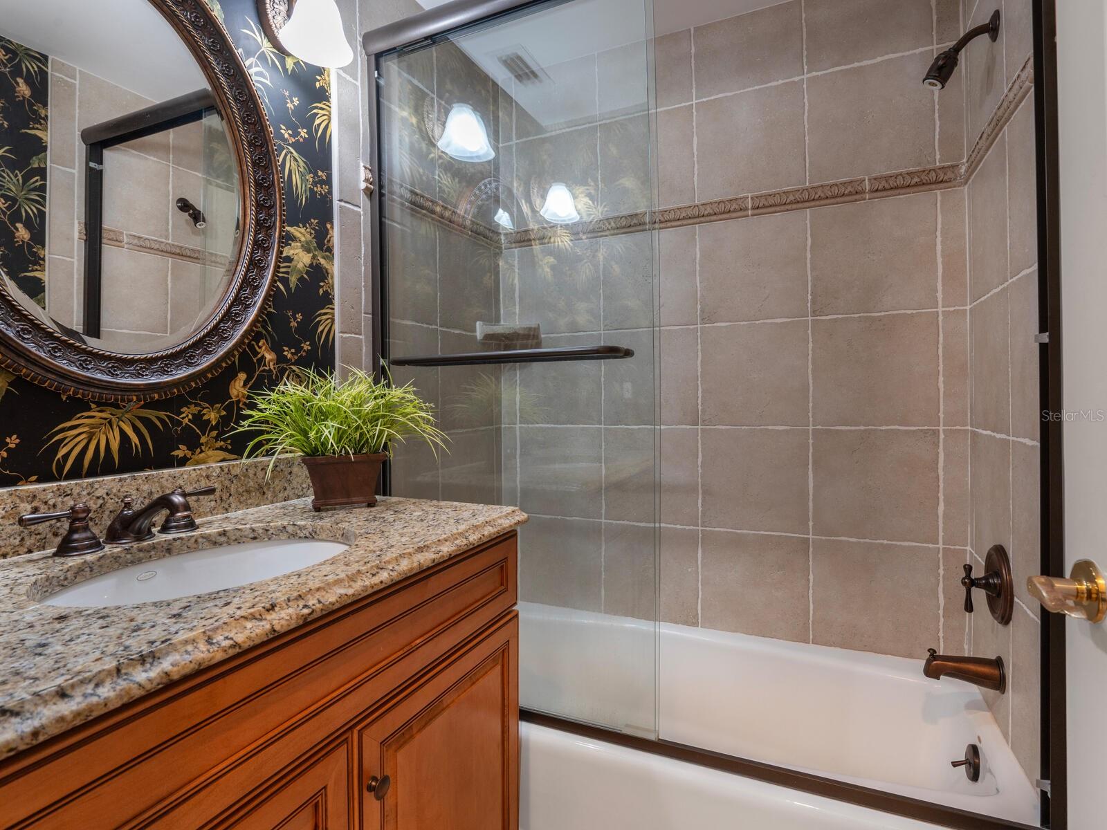 NORTH HARBOR - Residential