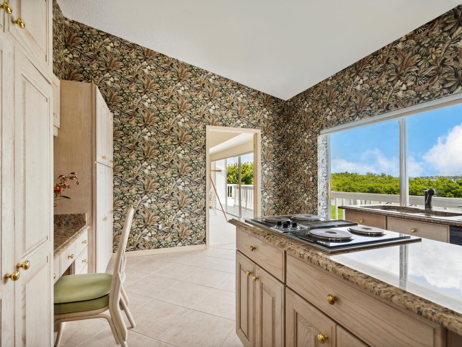 NORTH HARBOR - Residential