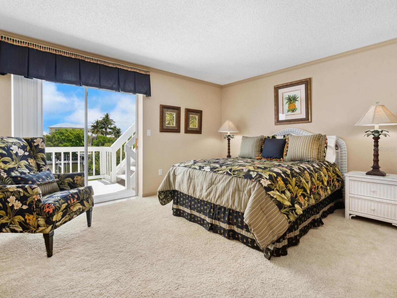 NORTH HARBOR - Residential