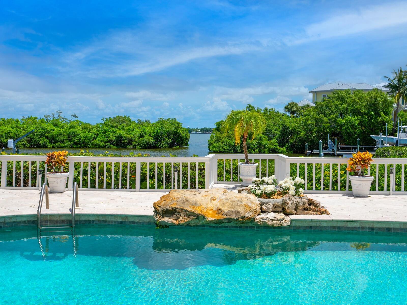 NORTH HARBOR - Residential