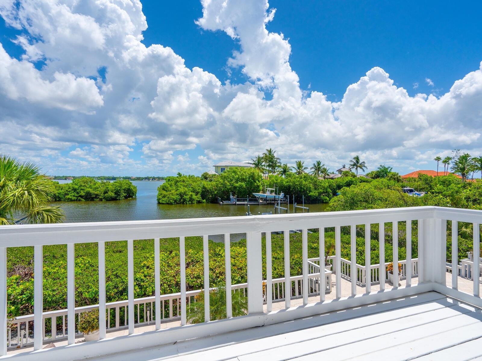 NORTH HARBOR - Residential