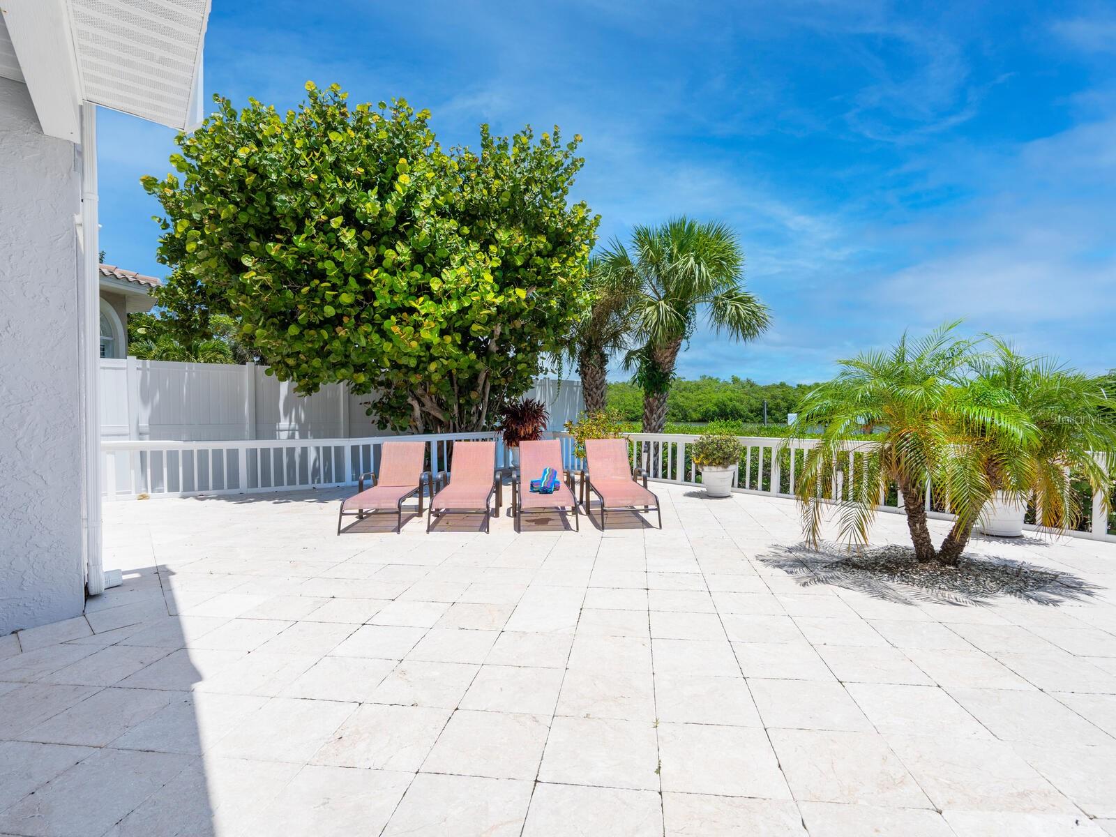 NORTH HARBOR - Residential