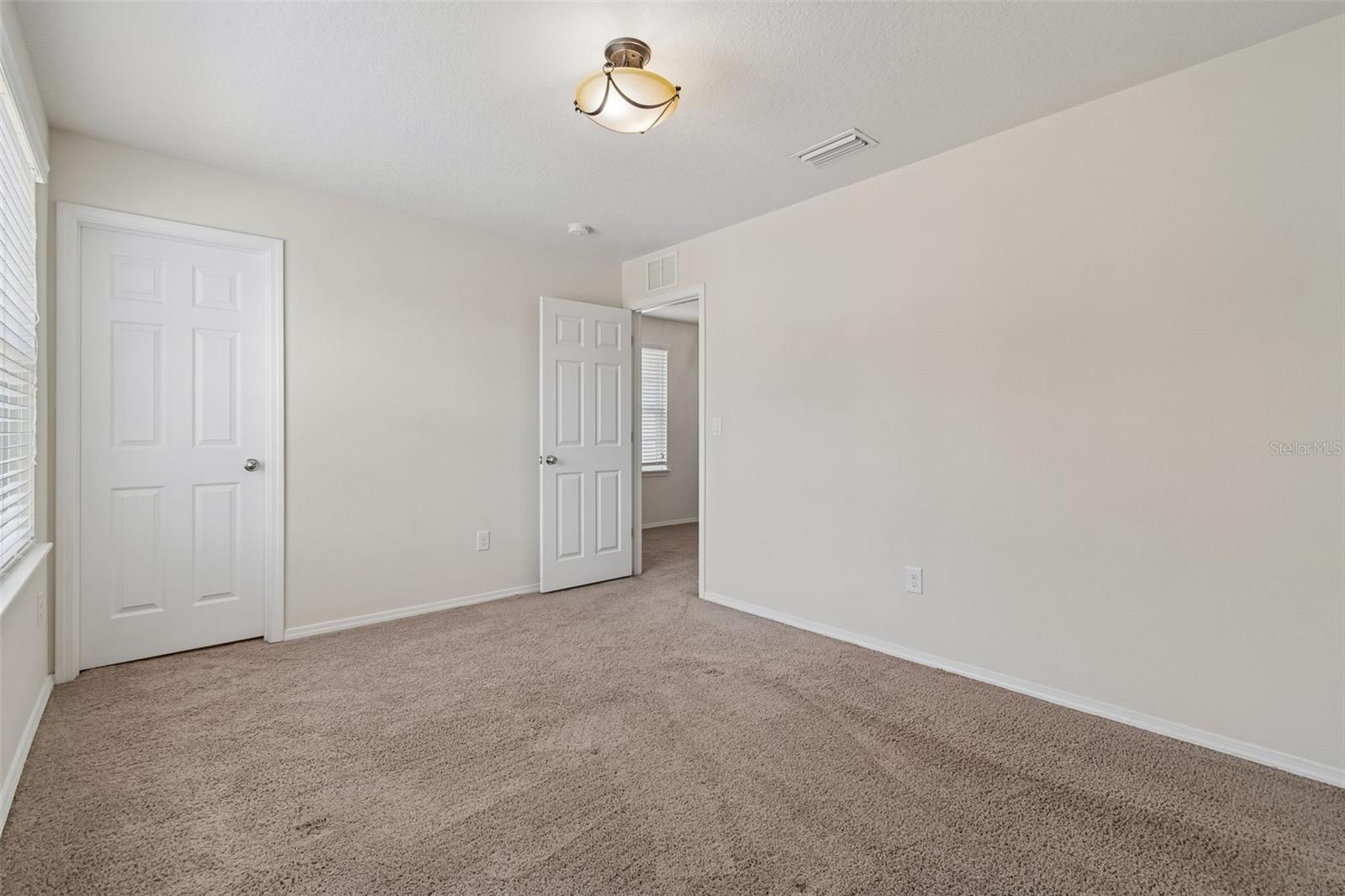 HARVEST CREEK VILLAGE - Residential Lease