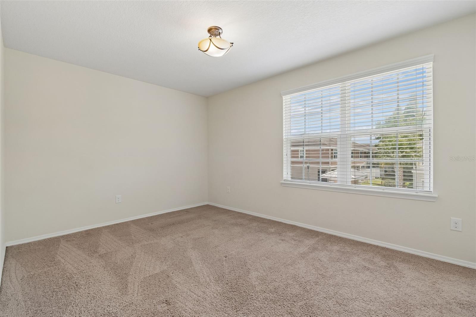 HARVEST CREEK VILLAGE - Residential Lease
