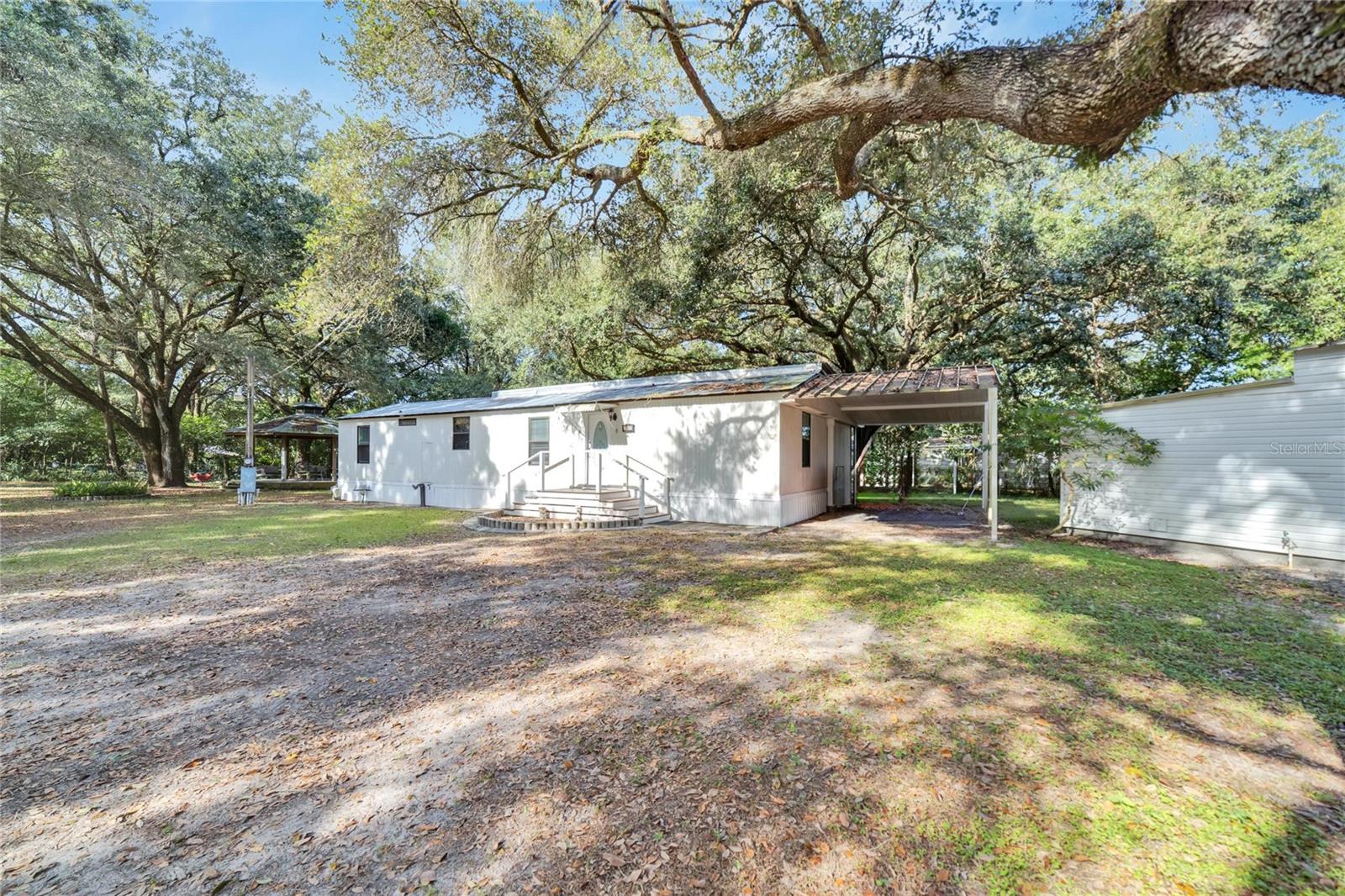 UNPLATTED - Residential