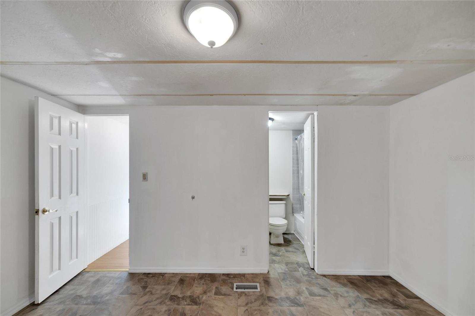 UNPLATTED - Residential