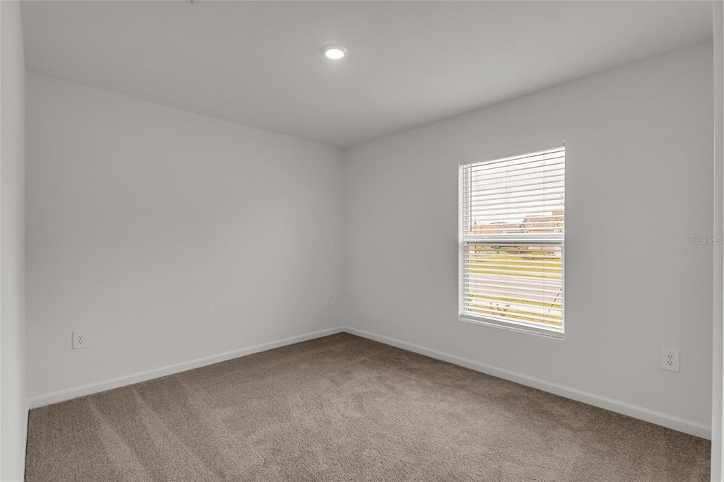 Photo of 5470 Lewishan Dr, Davenport, FL 33837 (MLS # S5144796)