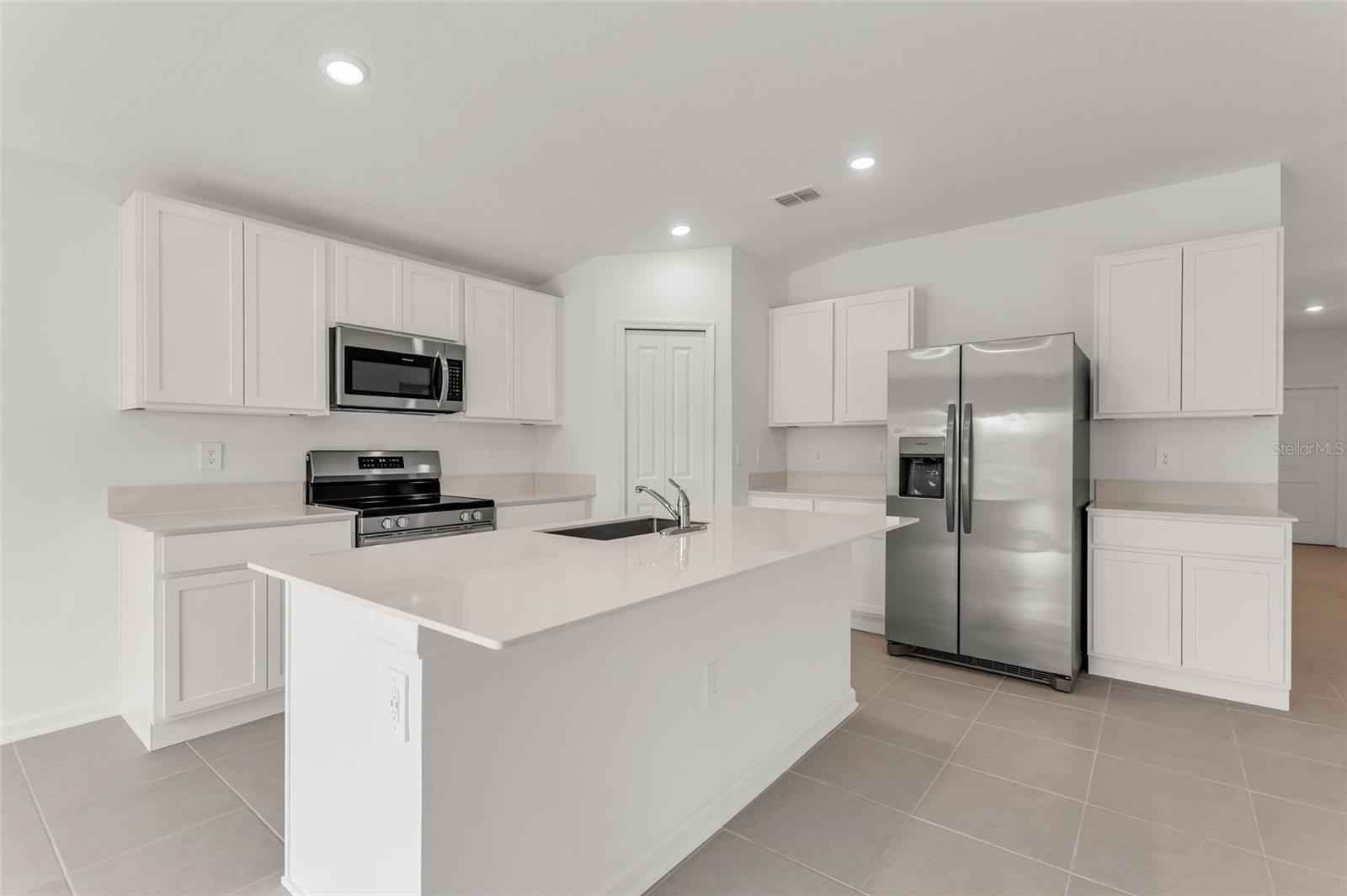 PROVIDENCE GARDEN HILLS 50S - Residential Lease