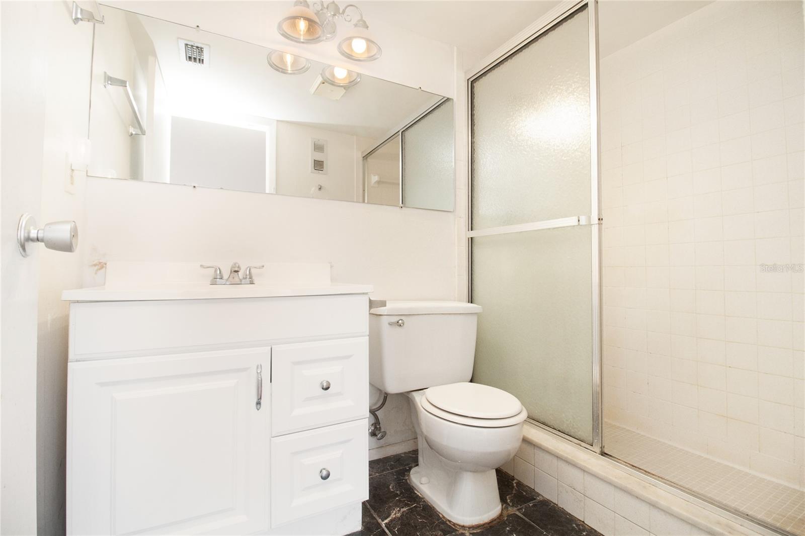 BAY ISLAND GROUP 6 - Residential