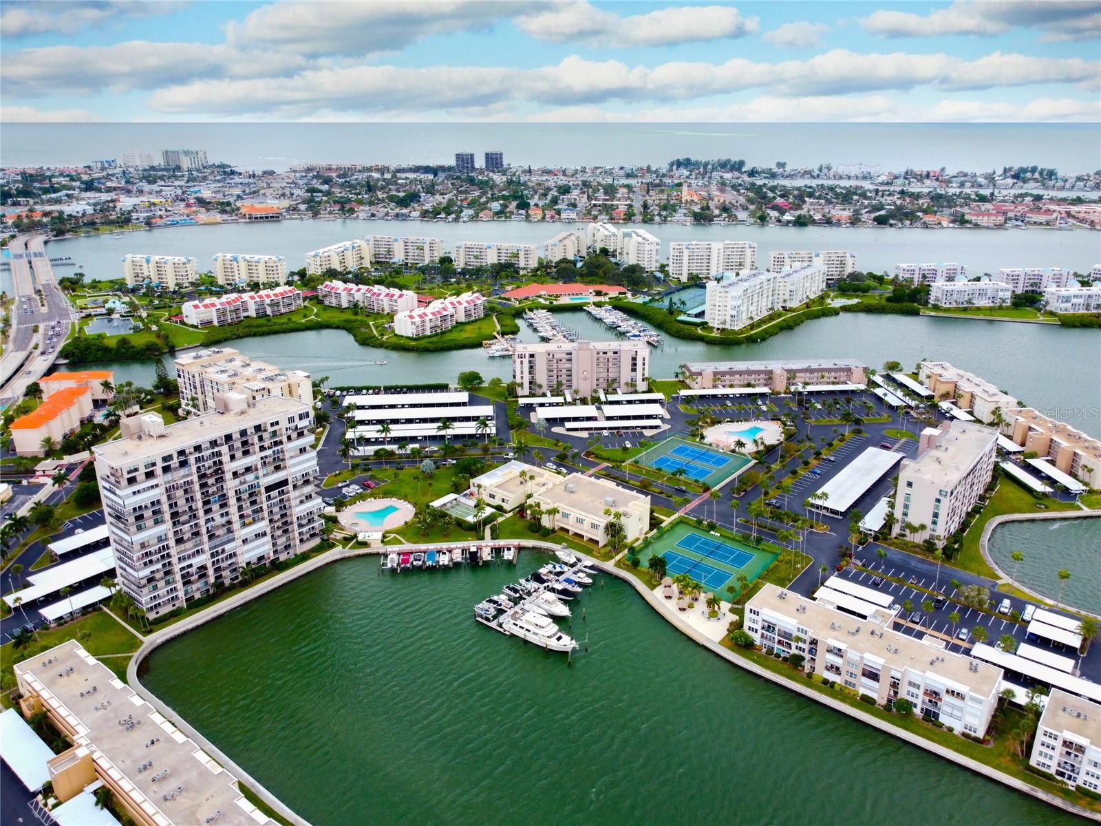 BAY ISLAND GROUP 6 - Residential