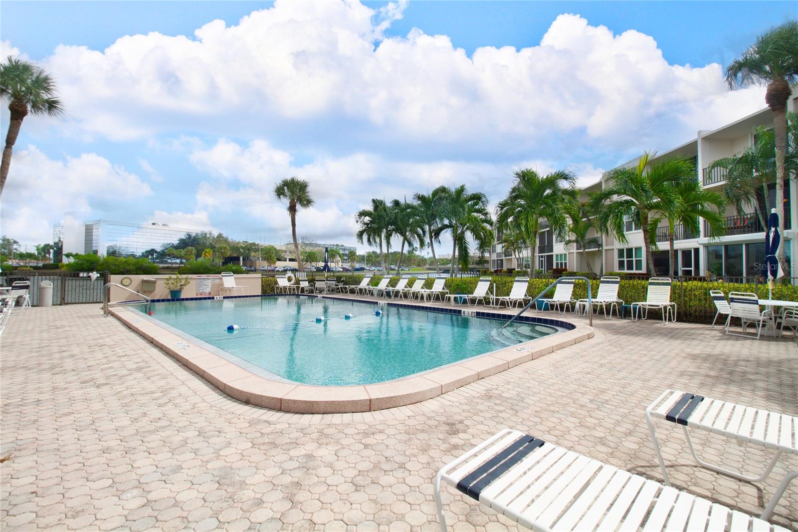 BAY ISLAND GROUP 6 - Residential