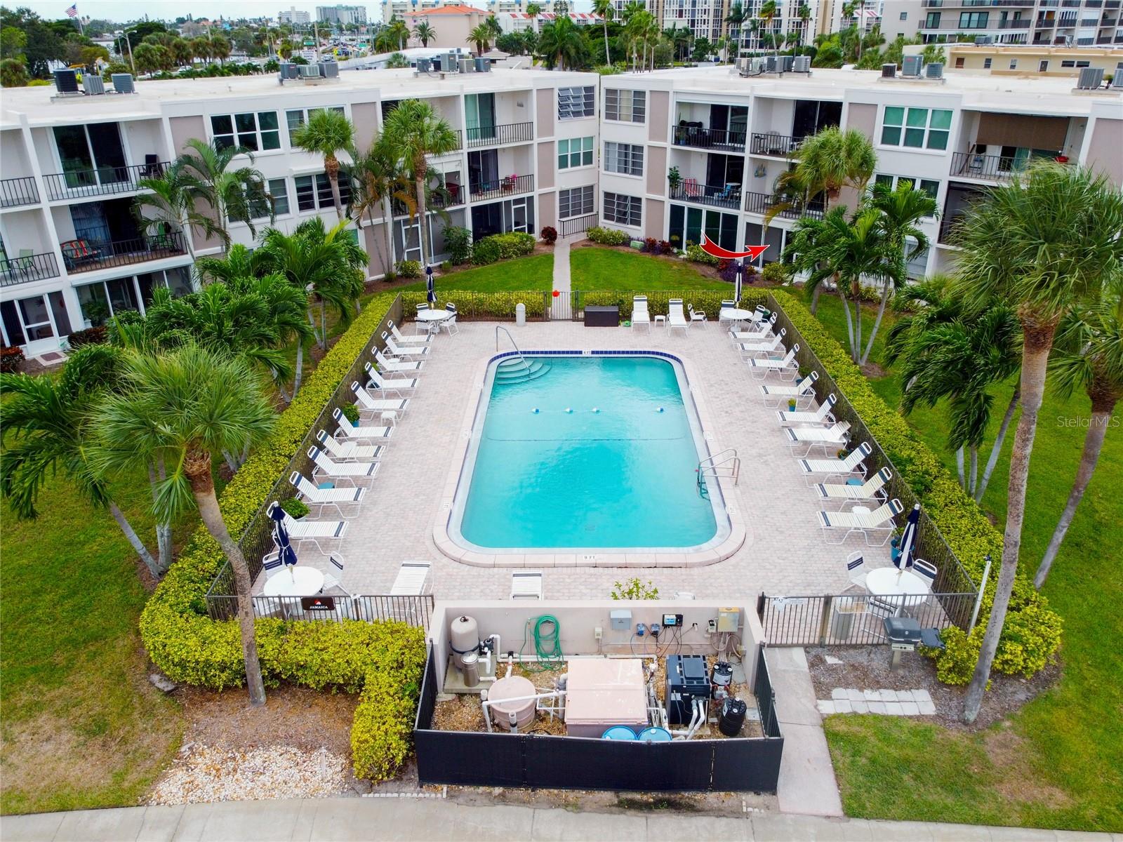 BAY ISLAND GROUP 6 - Residential