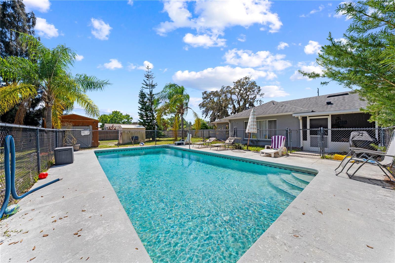 PLATTERS ADD - Residential