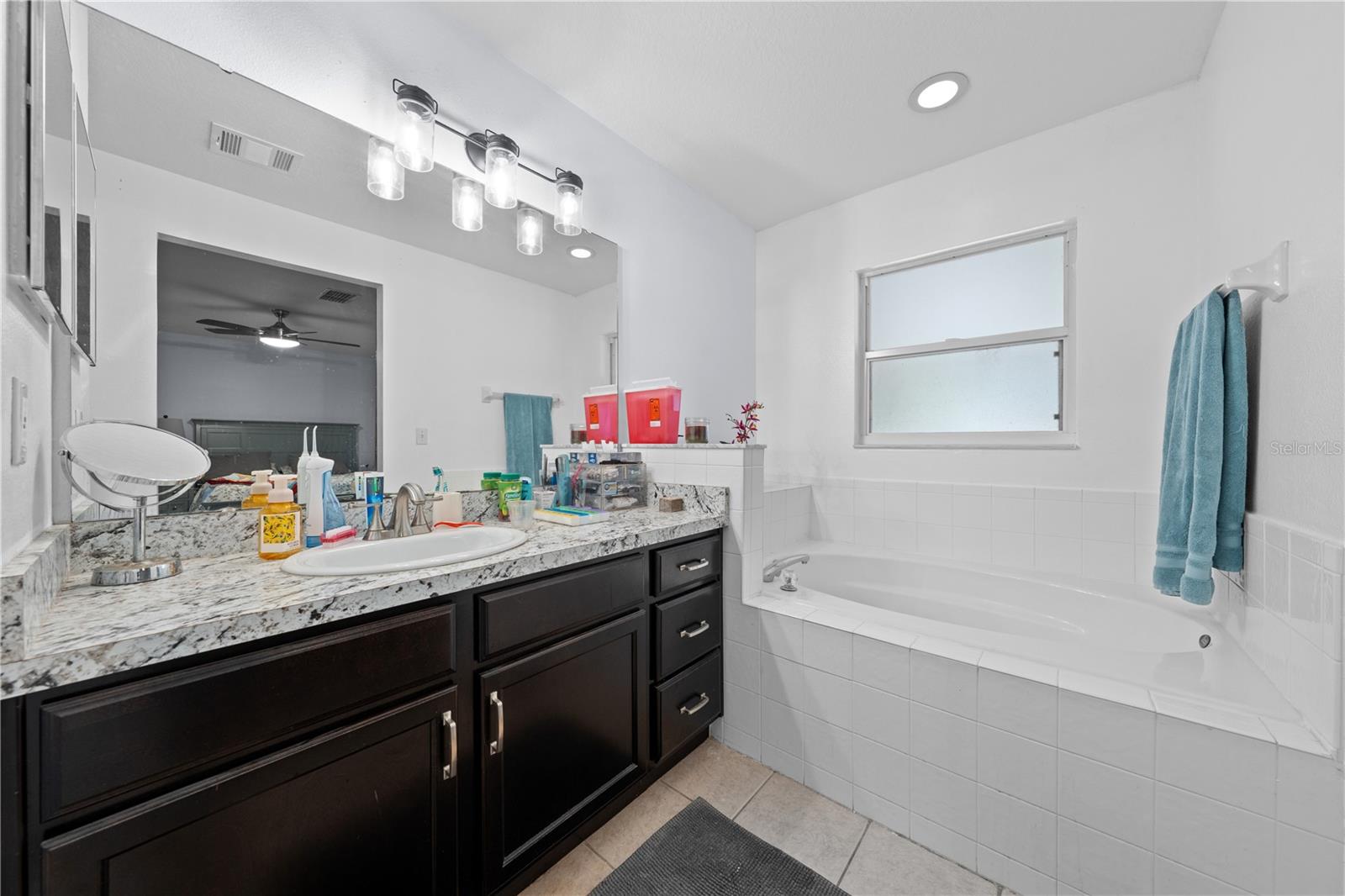 PLATTERS ADD - Residential