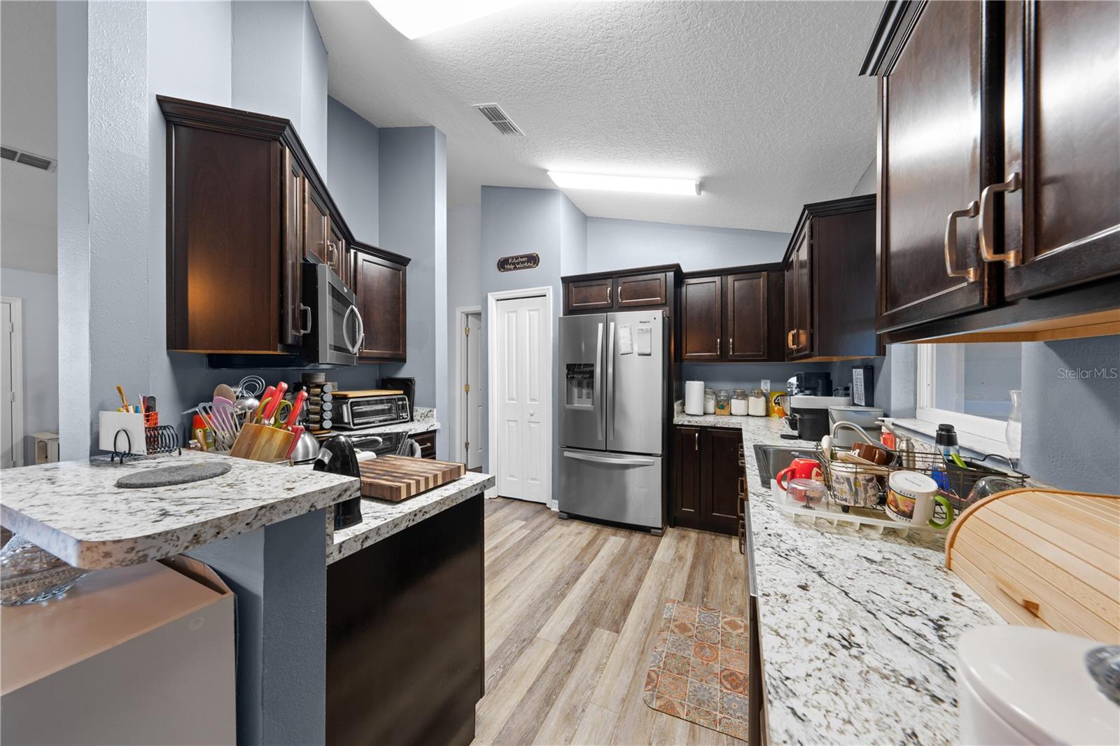 PLATTERS ADD - Residential