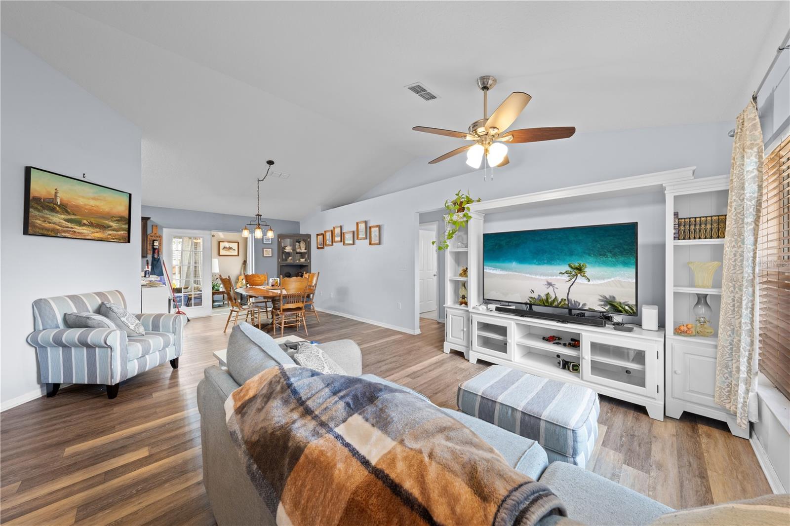 PLATTERS ADD - Residential