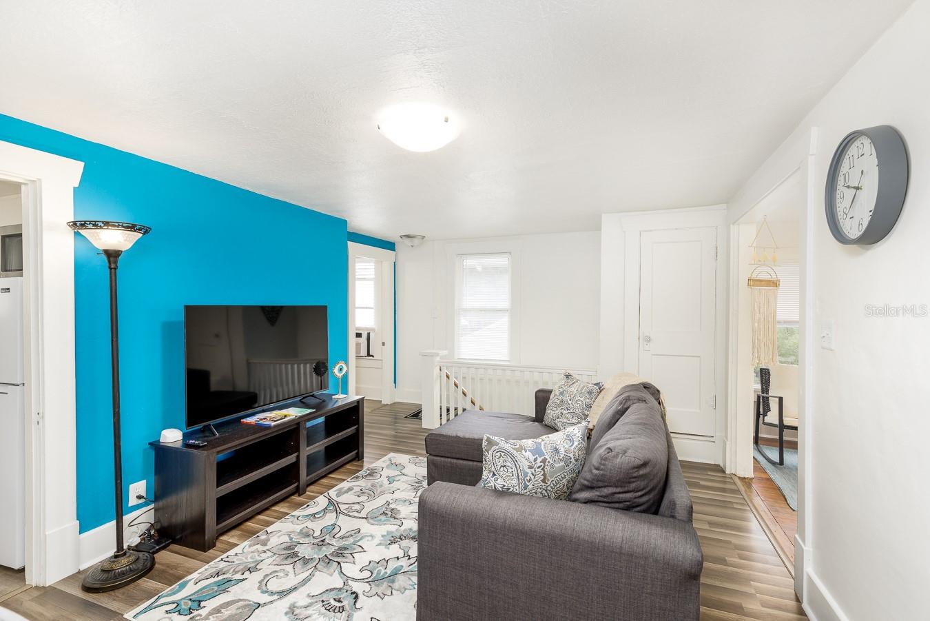 POMEROYS ADD J B - Residential Income