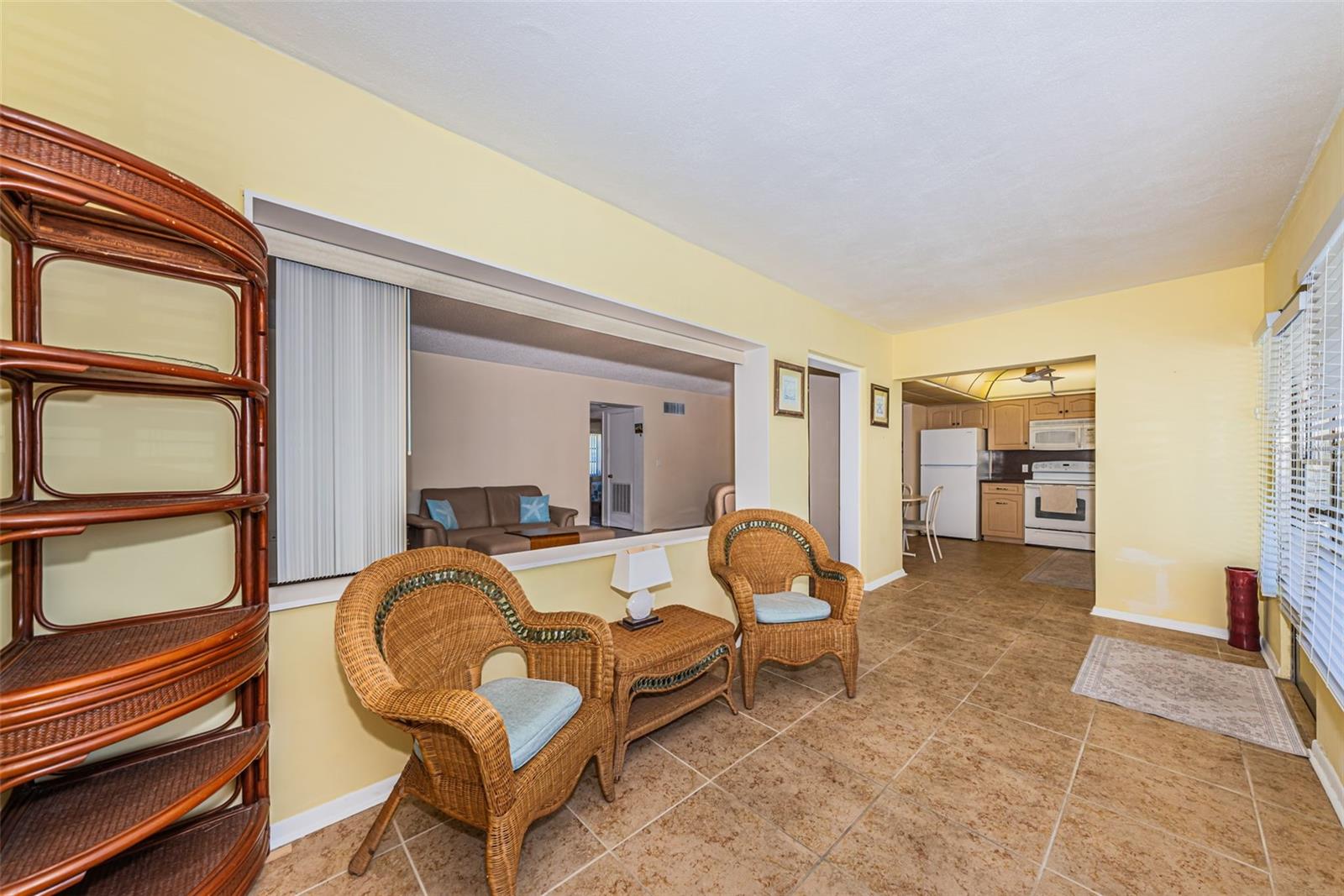 4700 COVE CIRCLE 208