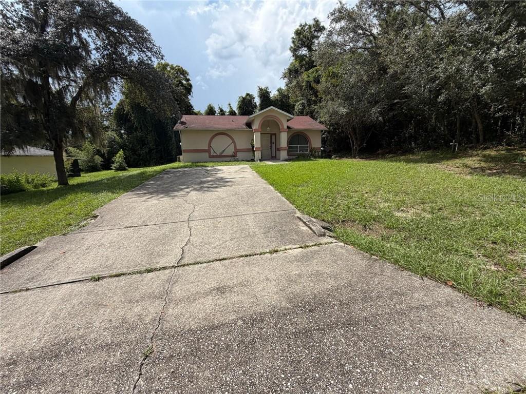 Photo of 344 S Fitzpatrick Avenue, Inverness, FL 34453 (MLS # CC858479)