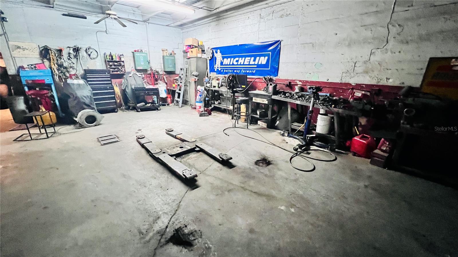 TAPRELL TERRACE SUB - Commercial Sale