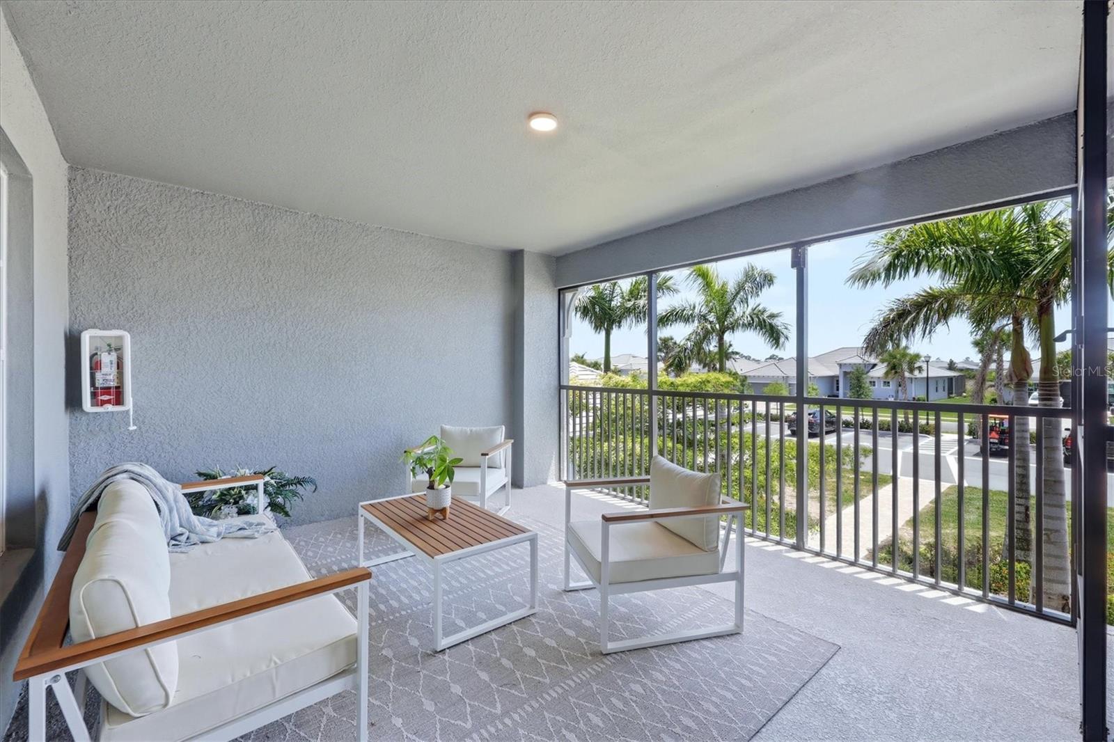 WELLEN PARK GOLF AND COUNTRY CLUB - Residential