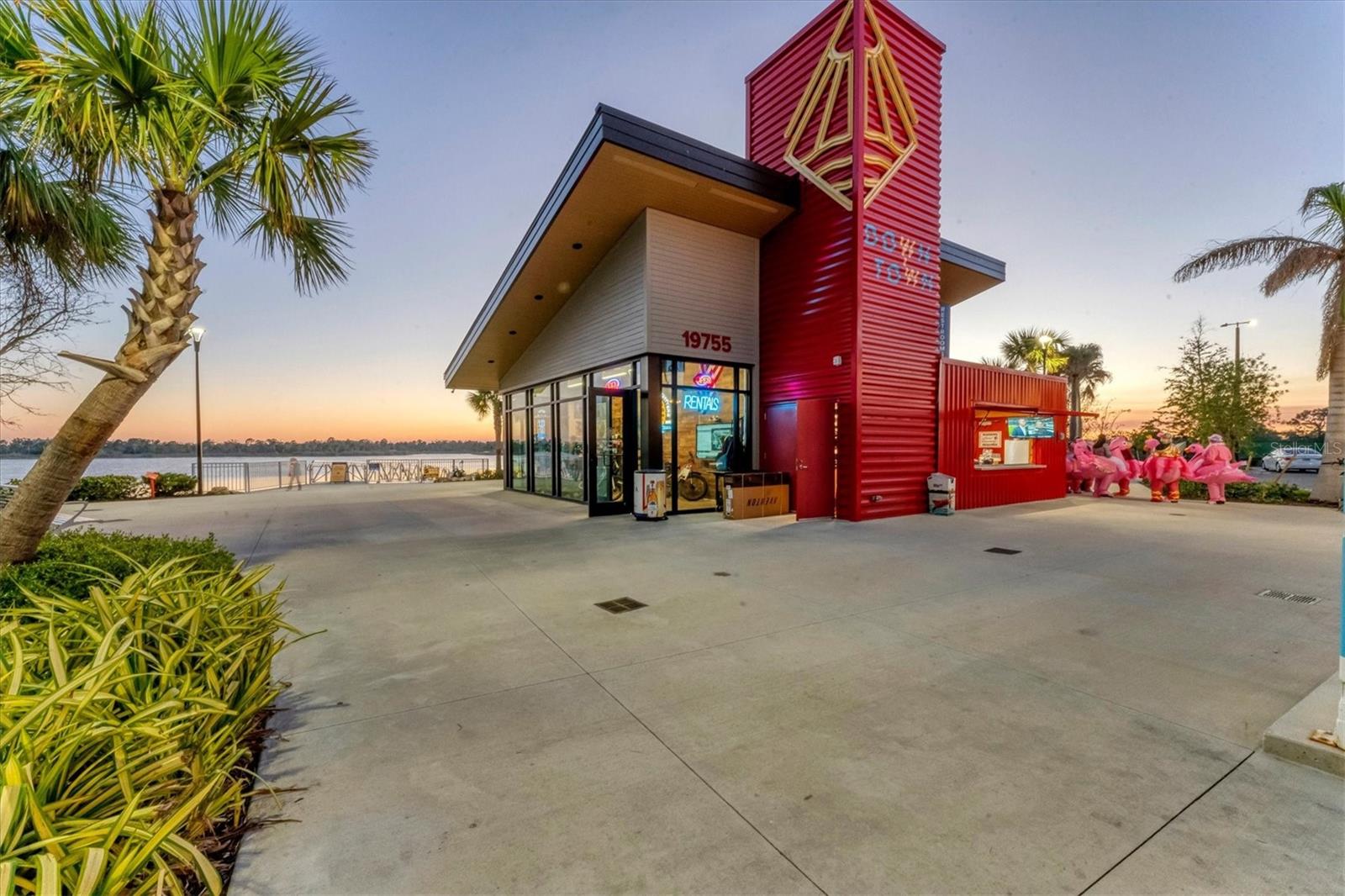 WELLEN PARK GOLF AND COUNTRY CLUB - Residential